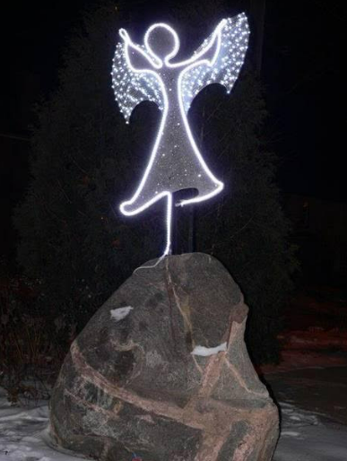 Neighbourhood Christmas Angel